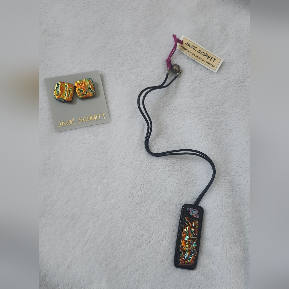 Vintage Multicolor Pendant Necklace